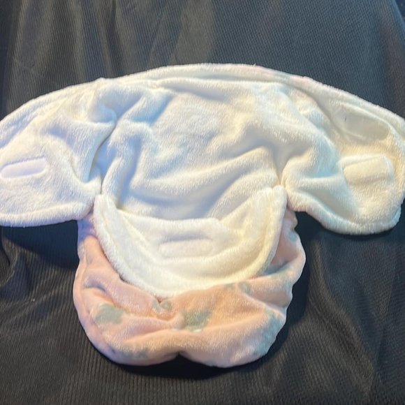 Blankets & Beyond Infant Sleep Wrap - Picture 2 of 4